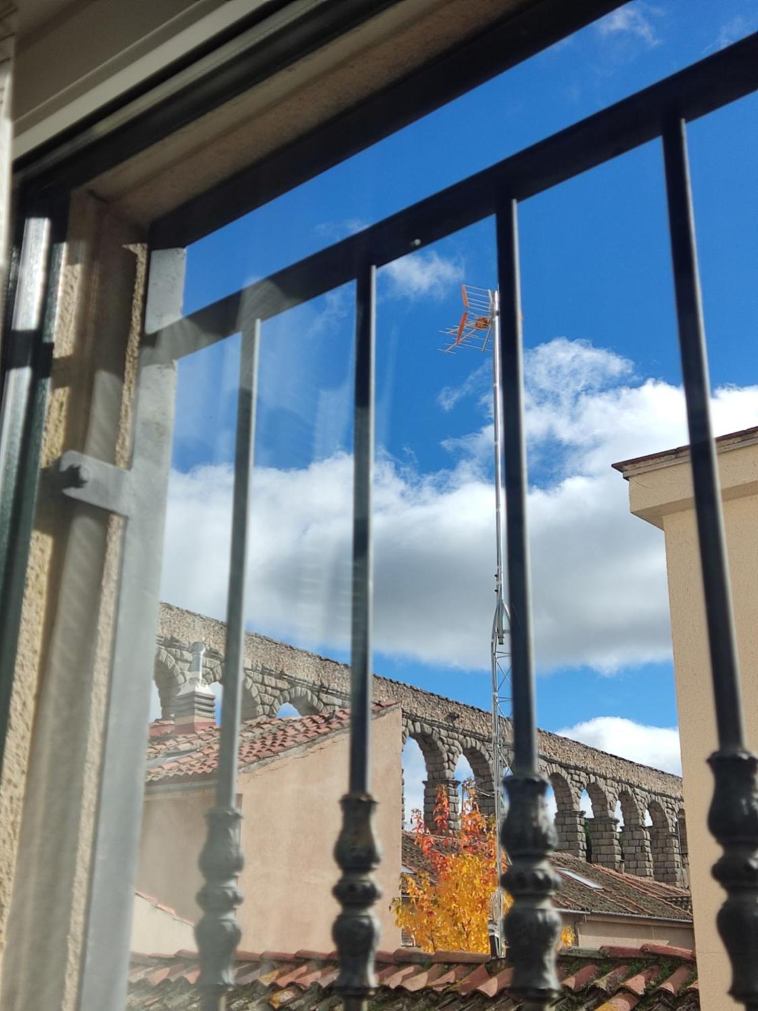 Hospedaje San Francisco Segovia Szoba fotó